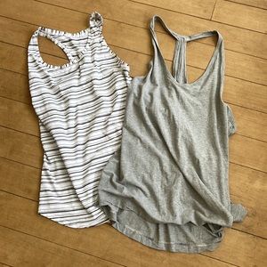 Lululemon tanks set loose fit